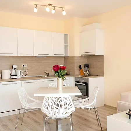 Апартамент Beautiful In A Luxury In By Flat Mаnager