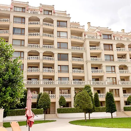 Beautiful In A Luxury In By Flat Mаnager Апартаменты