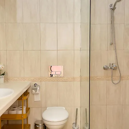 Beautiful In A Luxury In By Flat Mаnager Апартамент